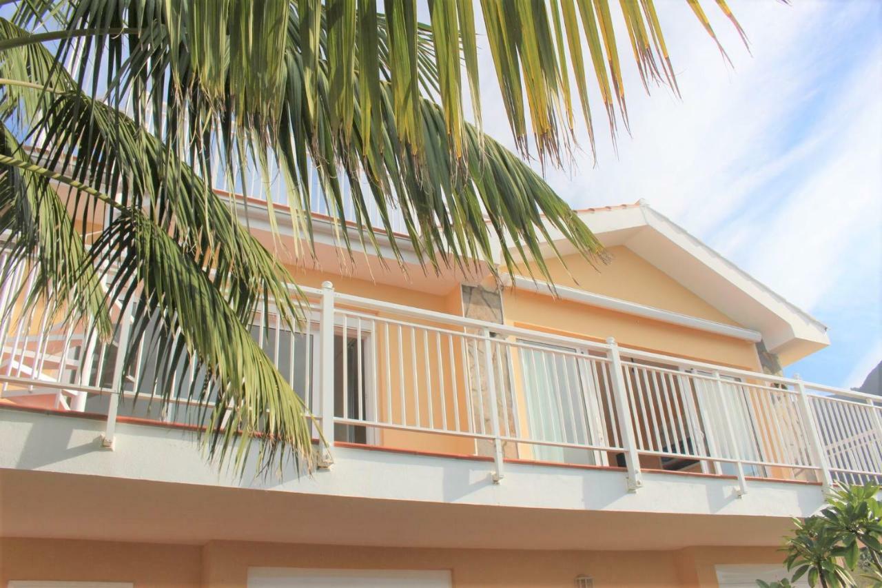 Villa In Protected Space In Front Of The Sea Los Realejos Exterior photo